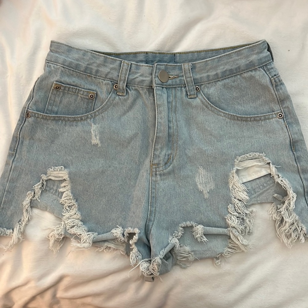 PLT Distressed Denim Shorts Size 4